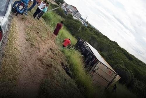 Grave acidente na BR-116 deixa comunidade de Poções em alerta