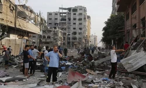 Conflito em Gaza atinge novo patamar com iminente invasão terrestre