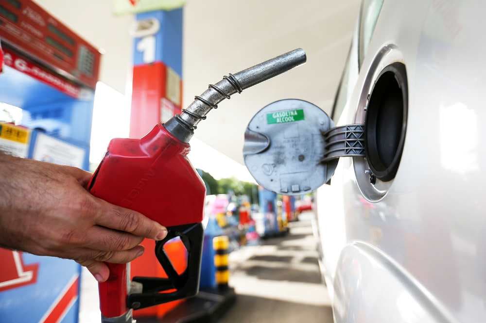 Estados definem ICMS único de R$ 1,45 por litro sobre a gasolina