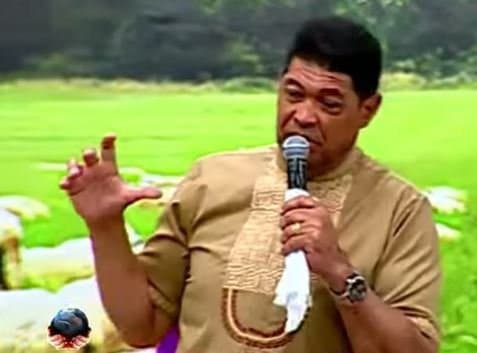 Pastor Valdomiro pede doação milionária para pagar funcionários