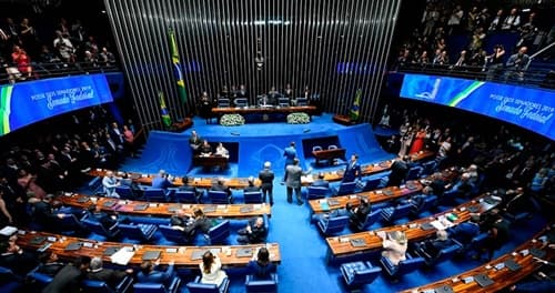 Senado em 2026: Lula alerta esquerda sobre avanço da direita nas eleições