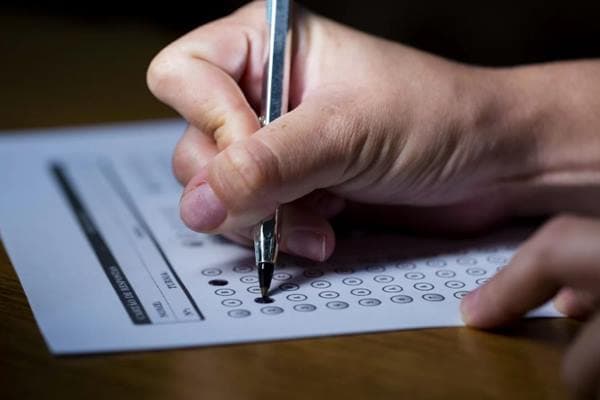 Prefeitura de Feira de Santana Abre Concurso para 592 Vagas com Salários de até R$ 3.306,28