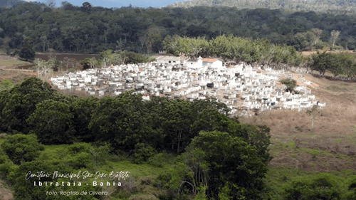 Ibirataia: Cemitério Municipal Municipal de Ibirataia São João Batista