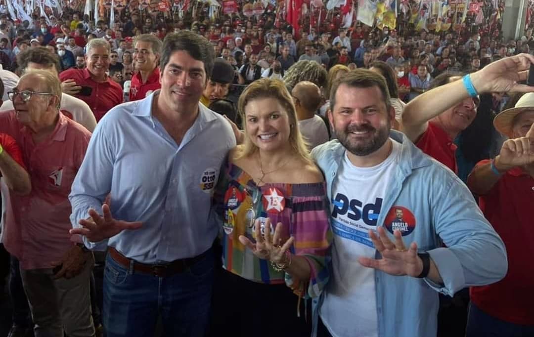 Ibirataia: Prefeita Ana Cléia comemora resultado dos Deputados eleitos Otto Filho e Ângelo Coronel Filho
