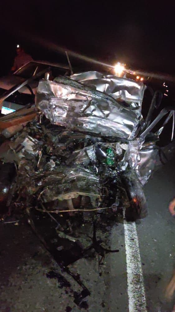Cinco pessoas morrem em grave acidente na BR-324 em Tanquinho