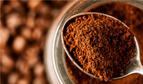 Olhe na despensa: Procon suspende venda de café contaminado; veja a marca