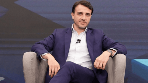 Dias Toffoli autoriza retomada da propaganda digital de Renan Santos