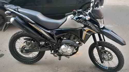 Ibirataia: Vende-se Honda Bros 160 ESDD 2022/2023