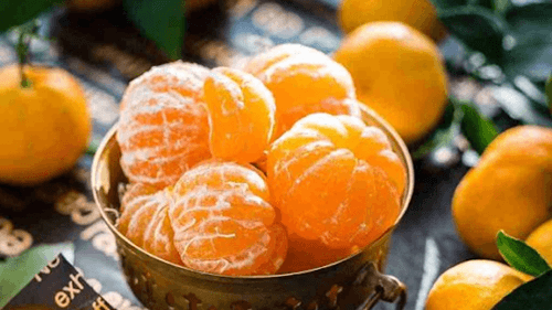 Albedo dos cítricos: parte esquecida da fruta é poderosa para o intestino e o coração