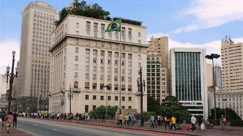 Concurso da Prefeitura de São Paulo: Salários Atrativos e Último Dia para Inscrições