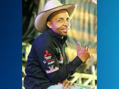 Peão de Ibirataia se torna um dos melhores em competições de rodeios no Brasil