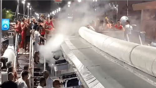 Tubo de gás carbônico explode em trio de Ivete Sangalo e duas pessoas ficam feridas