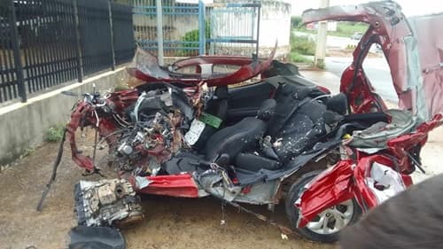 Colisão envolvendo carro e caminhão deixa uma vítima fatal na BR-122