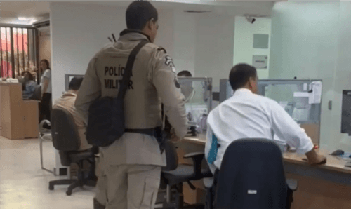 Homem é preso ao tentar registro de medicina com documentos falsos