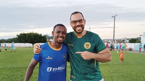 Ibirataia: Apoio total à seleção; Tacinho de Dedé convoca população para lotar estádio O Tesourão