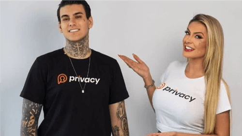 Andressa Urach se pronuncia após polêmica envolvendo suposto conteúdo adulto com o próprio filho
