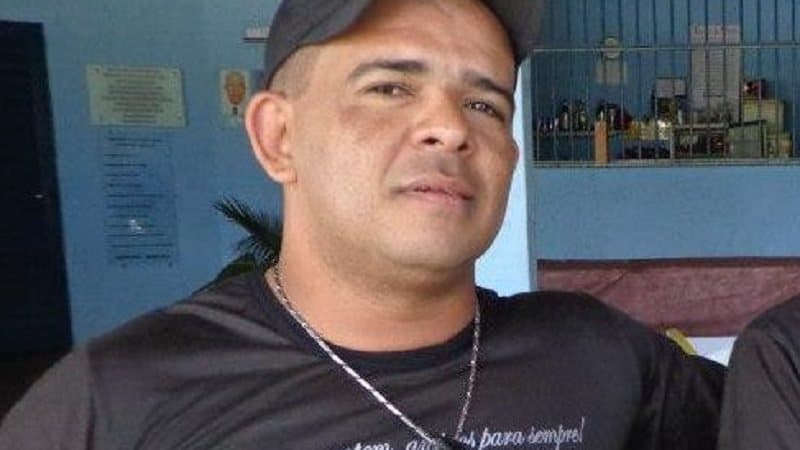 Policial morre com tiro na cabeça ao manusear arma na BA