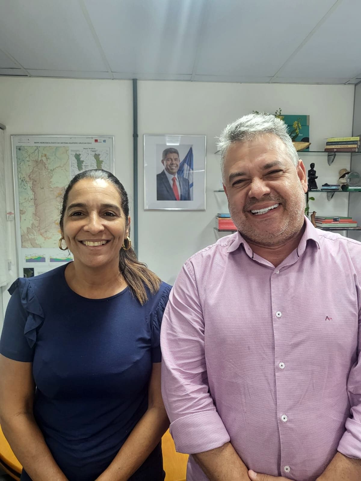 Ibirataia: secretário de governo busca regularização da extração de cascalho.