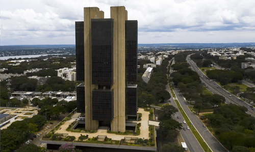 Copom decide nesta quarta-feira novo reajuste da Selic