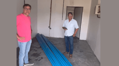 Prefeitura e Cerb juntas para levar água ao Centro de Abastecimento de Ipiaú