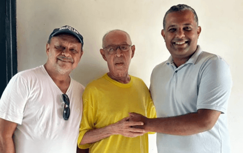 Ibirataia: Vice-Prefeito eleito Caio Pina agradece Ex-prefeito José Antônio por seu apoio