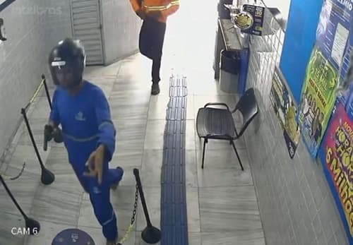 Dupla armada tenta roubar casa lotérica no centro de Jequié e foge após alarme disparar