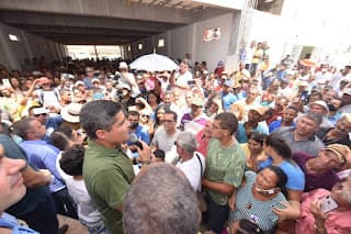 ACM Neto se compromete a construir estrada de ligação entre Sento Sé e Xique-Xique