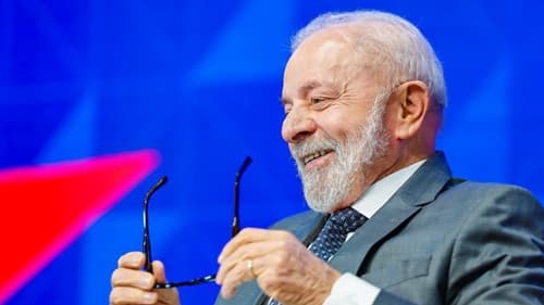 Estratégia de "ricos x pobres" ajuda a melhorar imagem do governo Lula, aponta pesquisa