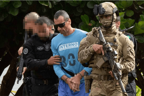 Líder do PCC apresenta sintomas de psicose em isolamento