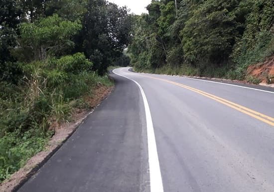 Mãe e filho, moradores de Ipiaú, são baleados em atentado na BR-330