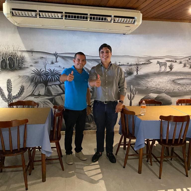 Prefeito de Piraí do Norte aparece ao lado de novo aliado após “trair” Eduardo Salles