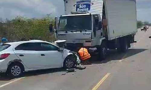 Idoso morre em acidente na BR-407 na Bahia