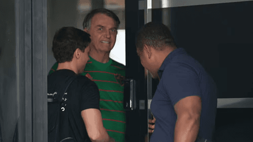 Moraes autoriza prisão domiciliar para Jair Bolsonaro por 90 dias