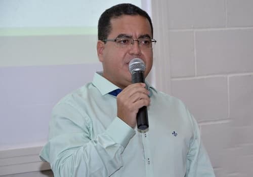 Maraú: Dr Ravan tece duras críticas à cobrança de tarifa de visitação para turistas