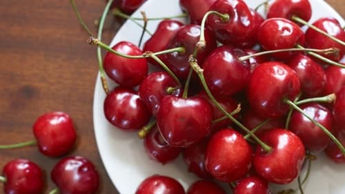 Cereja: Benefícios e Curiosidades Sobre a Fruta Saborosa