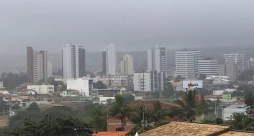 Semana começa com frio e variação entre sol e chuva em Vitória da Conquista