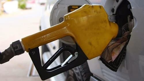 Gasolina terá 32% de etanol a partir desta quarta-feira (24) no Brasil