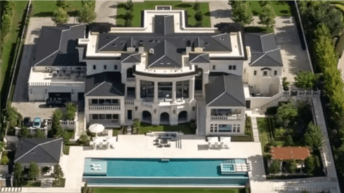 Pai de Daniel Vorcaro tenta vender mansão de R$ 180 milhões em Orlando