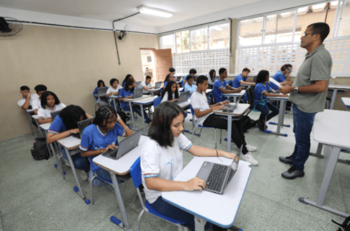 SEC convoca 166 professores da Educação Básica aprovados em processo seletivo