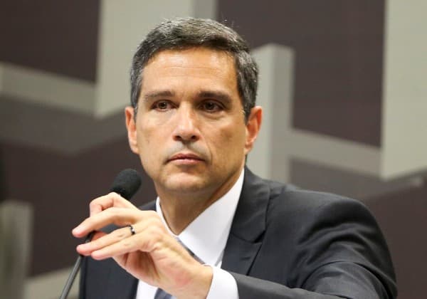 Inflação atingirá pico em abril ou maio, diz presidente do BC