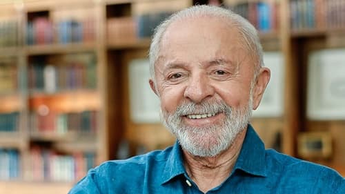Lula sanciona lei que torna permanente a Política Nacional Aldir Blanc