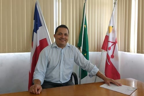 Barra do Rocha: Ex-prefeito professor Léo tem contas de 2020 aprovadas pelo TCM