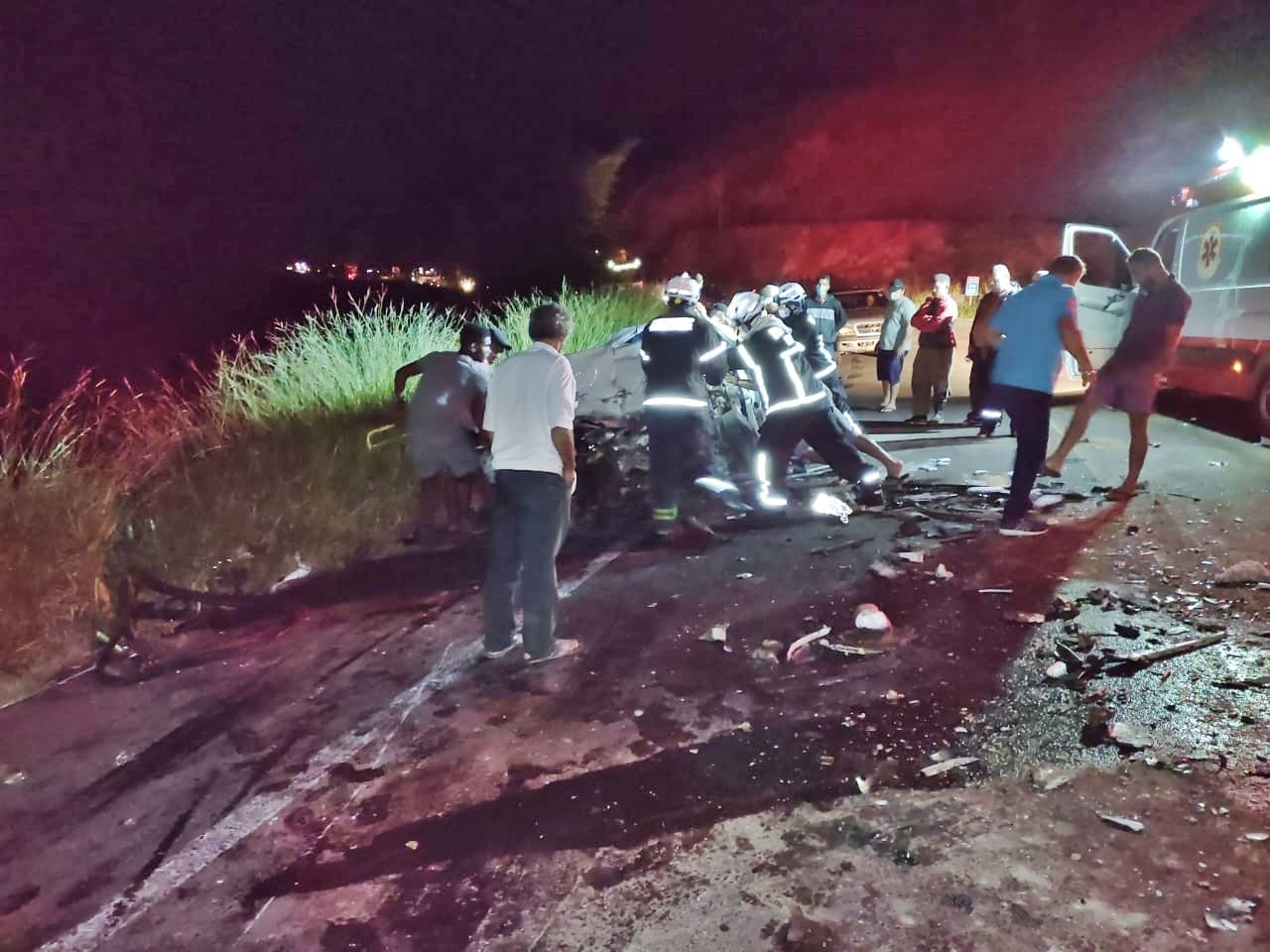 Acidente entre Teixeira e Itamaraju deixa vítimas gravemente feridas
