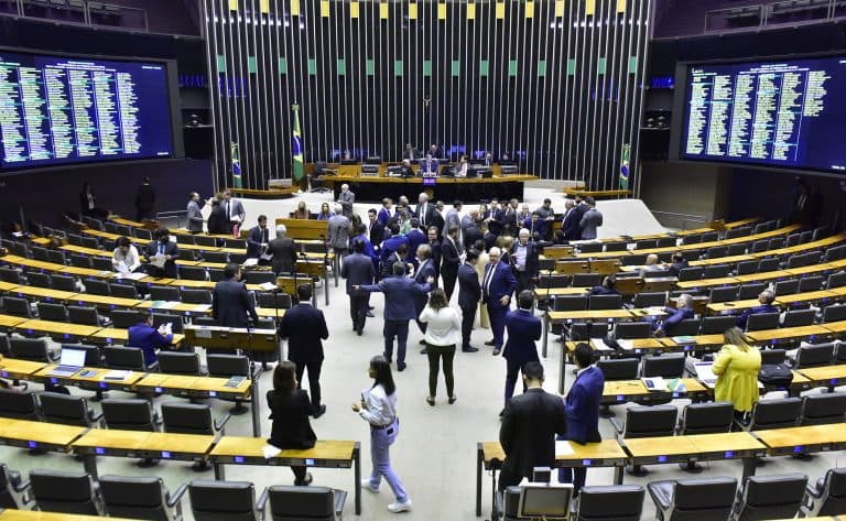 Câmara aprova Projeto de Lei que reduz alíquota de contribuição previdenciária para Municípios