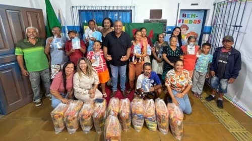 Ibirataia: I Sexta Cultural da EJA na Escola Massaranduba fortalece aprendizado e incentiva o hábito da leitura