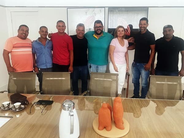 Ibirataia: Vereador Kei da Fanfarra é nomeado o líder do governo na câmara