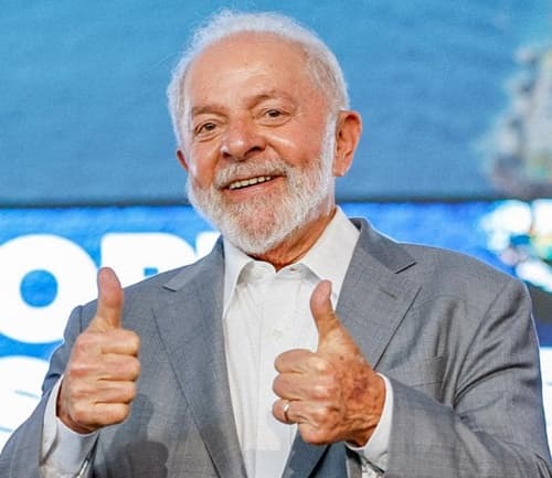 Nem a oposição acredita que pedido de impeachment de Lula prospere