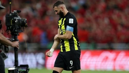 Benzema "desaparecido": Jogador saiu da Arábia Saudita e apagou conta no Instagram