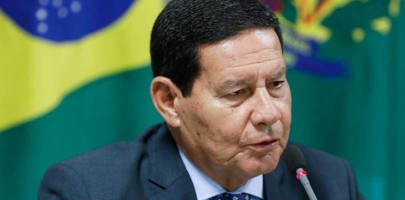 Mourão é aconselhado a renunciar, diz emissora