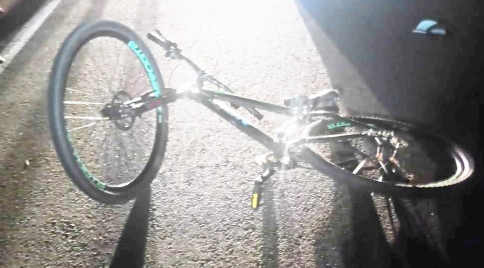 Batida entre 2 bicicletas deixa homem de 55 anos morto na BA-142